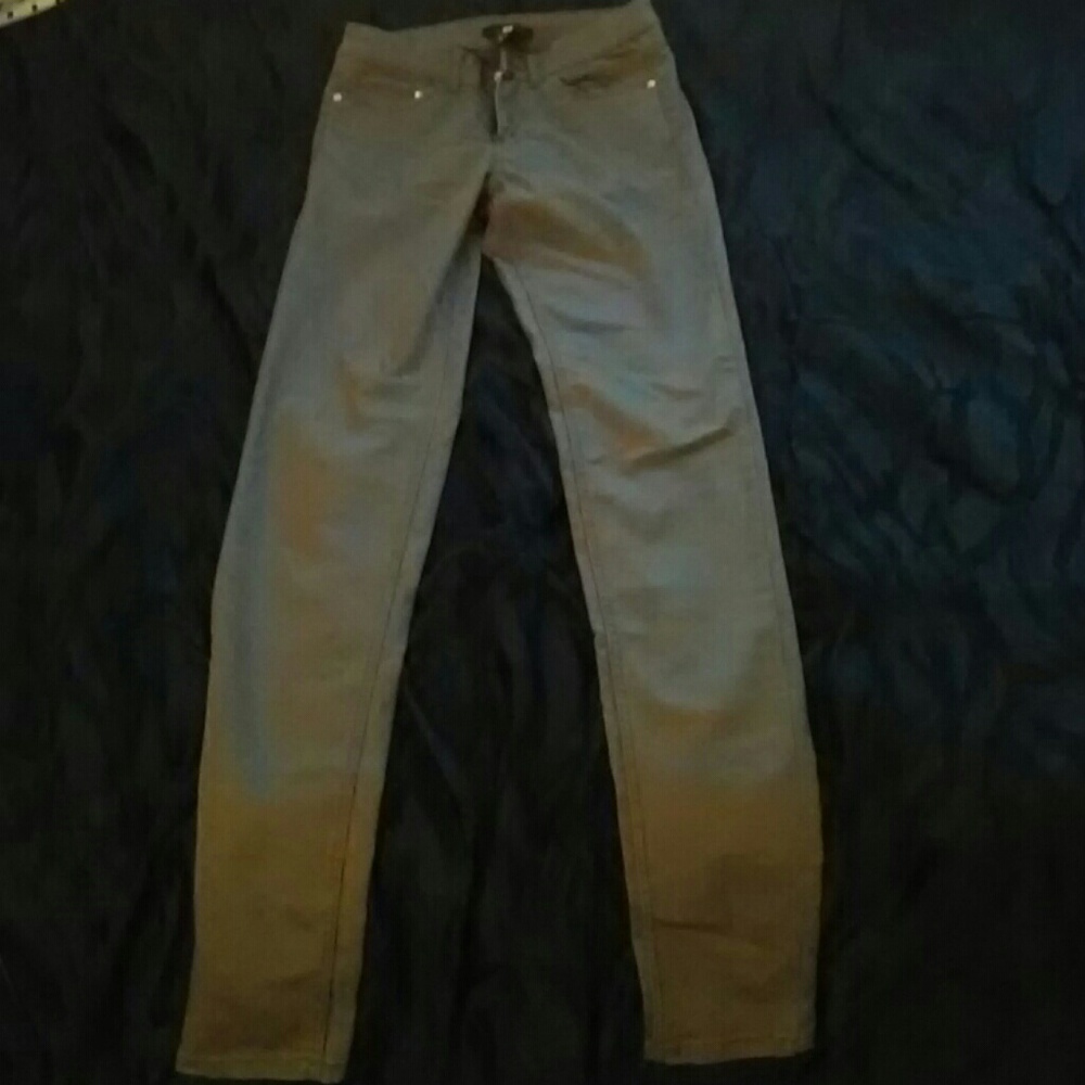 Grey jeans